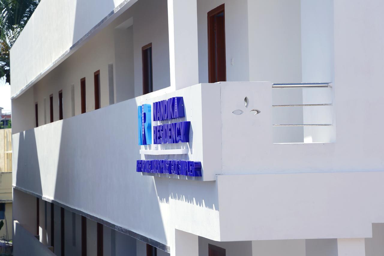 فندق مهاباليبورامفي  Nandika Residency المظهر الخارجي الصورة